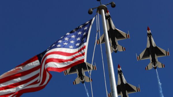 US Air Force Thunderbird Aerial Demonstration Team, F-16 Fighting Falcons - Sputnik Mundo