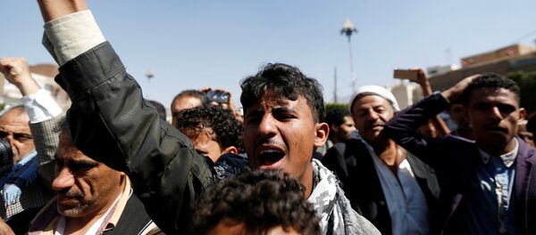 Los seguidores de los rebeldes hutíes en Yemen Los seguidores de los rebeldes hutíes en Yemen - Sputnik Mundo