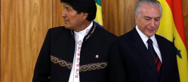 El presidente de Bolivia, Evo Morales, y su homólogo de Brasil, Michel Temer El presidente de Bolivia, Evo Morales, y su homólogo de Brasil, Michel Temer - Sputnik Mundo