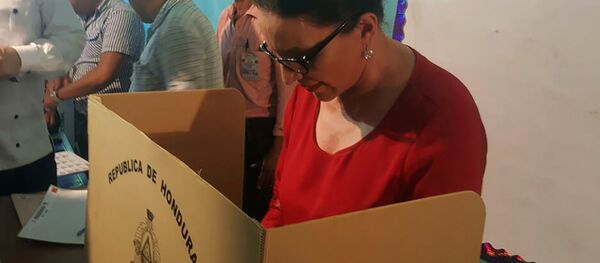 Xiomara Castro, la candidata a vicepresidenta primera por la Alianza de Oposición - Sputnik Mundo