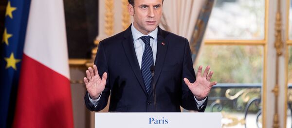 Emmanuel Macron, presidente de Francia - Sputnik Mundo