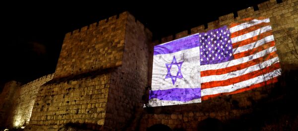 Banderas de EEUU y Israel - Sputnik Mundo