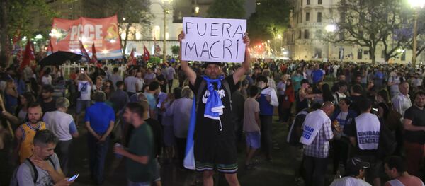Movilización en Argentina contra el presidente Mauricio Macri - Sputnik Mundo