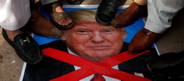 Protestas contra el presidente de EEUU, Donald Trump - Sputnik Mundo