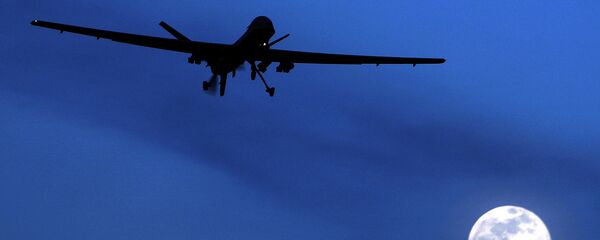 Un dron estadounidense sobrevuela Pakistán (archivo) Un dron estadounidense sobrevuela Pakistán (archivo) - Sputnik Mundo