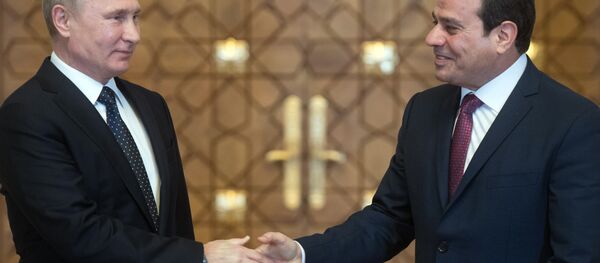 Vladímir Putin, presidente de Rusia, y Abdelfatah Sisi, presidente de Egipto - Sputnik Mundo
