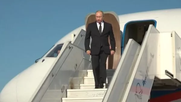 Putin llega a la base rusa en Siria - Sputnik Mundo
