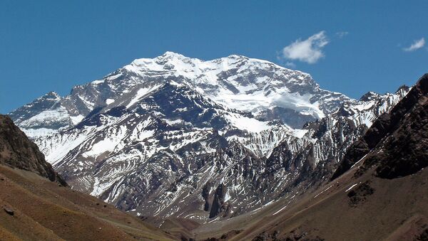 Cerro Aconcagua, en Mendoza, Argentina. - Sputnik Mundo