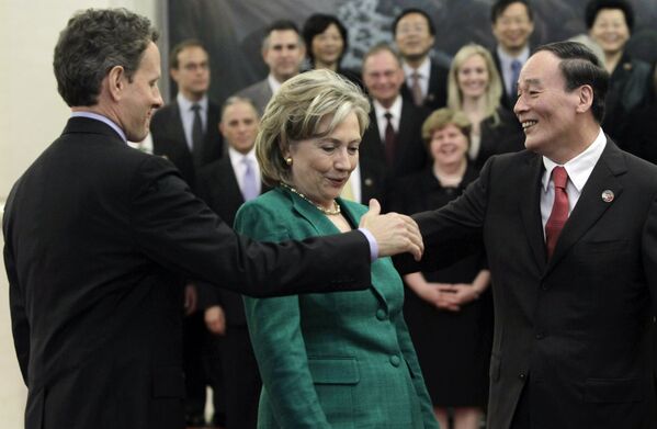 Tierra trágame: los saludos más incómodos de los políticos - Sputnik Mundo