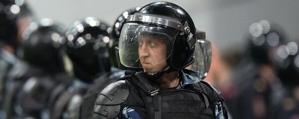 Policía rusa en un estadio de fútbol (archivo) Policía rusa en un estadio de fútbol (archivo) - Sputnik Mundo
