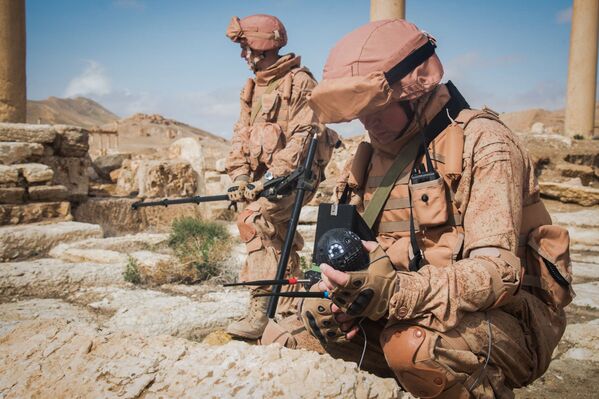 Los regalos que recibirán el Ejército y la Armada de Rusia en 2018 - Sputnik Mundo