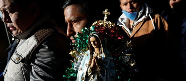 Los peregrinos católicos en México Los peregrinos católicos en México - Sputnik Mundo