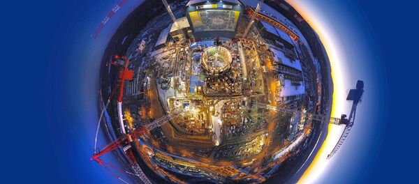 El reactor termonuclear experimental más grande del mundo - Sputnik Mundo