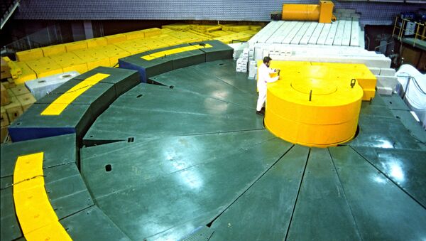 El reactor rápido IBR-2 - Sputnik Mundo