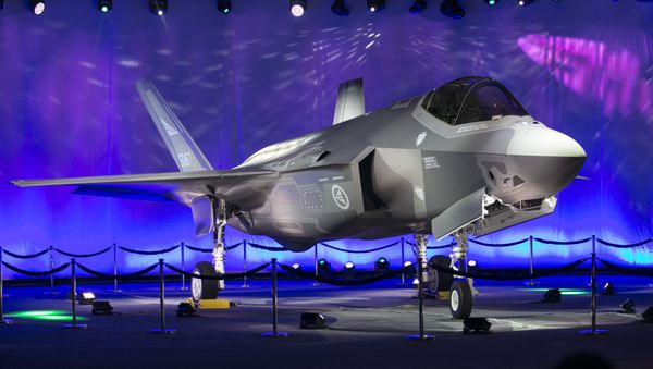 El primer F-35 de Noruega El primer F-35 de Noruega - Sputnik Mundo
