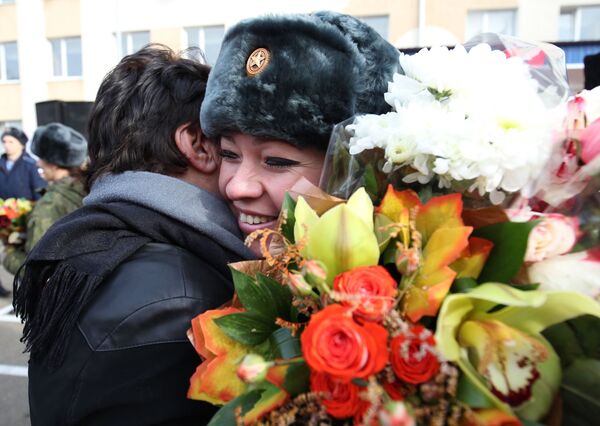 Los 'ángeles' rusos: la unidad médica especial de Rusia regresa de Siria - Sputnik Mundo