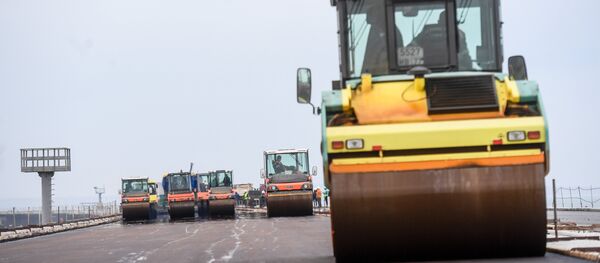 Construcción de una carretera (imagen referencial) - Sputnik Mundo