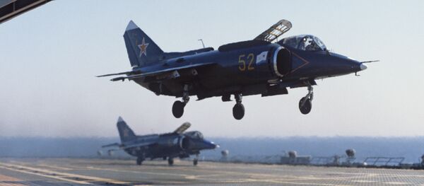 El caza Yak-38 - Sputnik Mundo