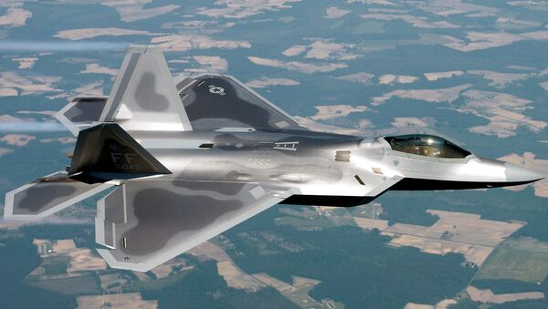 Un avión estadounidense F-22 Raptor (archivo) - Sputnik Mundo