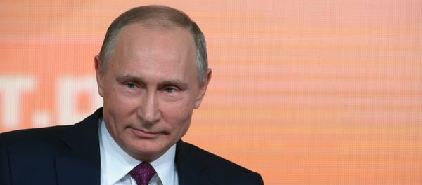 Vladimir Putin durante su rueda de prensa Vladimir Putin durante su rueda de prensa - Sputnik Mundo