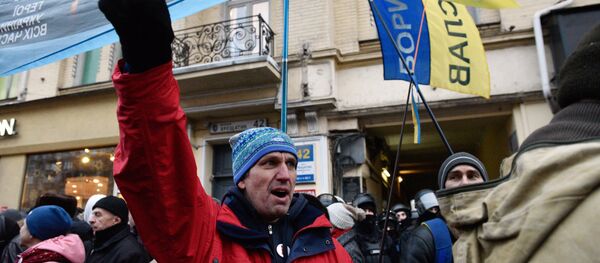 Los partidarios del expresidente de Georgia, Mijaíl Saakashvili Los partidarios del expresidente de Georgia, Mijaíl Saakashvili - Sputnik Mundo