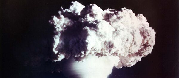 Una explosión nuclear (imagen ilustrativa) Una explosión nuclear (imagen ilustrativa) - Sputnik Mundo