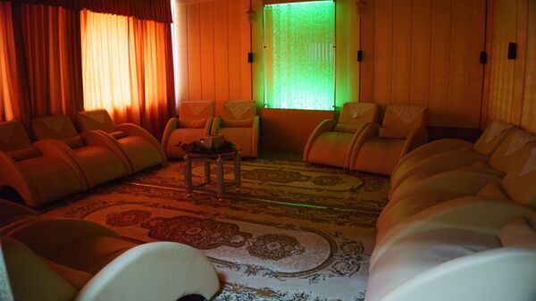 La habitación para 'el relajamiento psicológico' en el sanatorio Zori Stavropolia - Sputnik Mundo