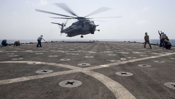 Un helicóptero estadounidense CH-53E - Sputnik Mundo