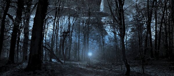 Ovnis misteriosos (impresión artística) Ovnis misteriosos (impresión artística) - Sputnik Mundo