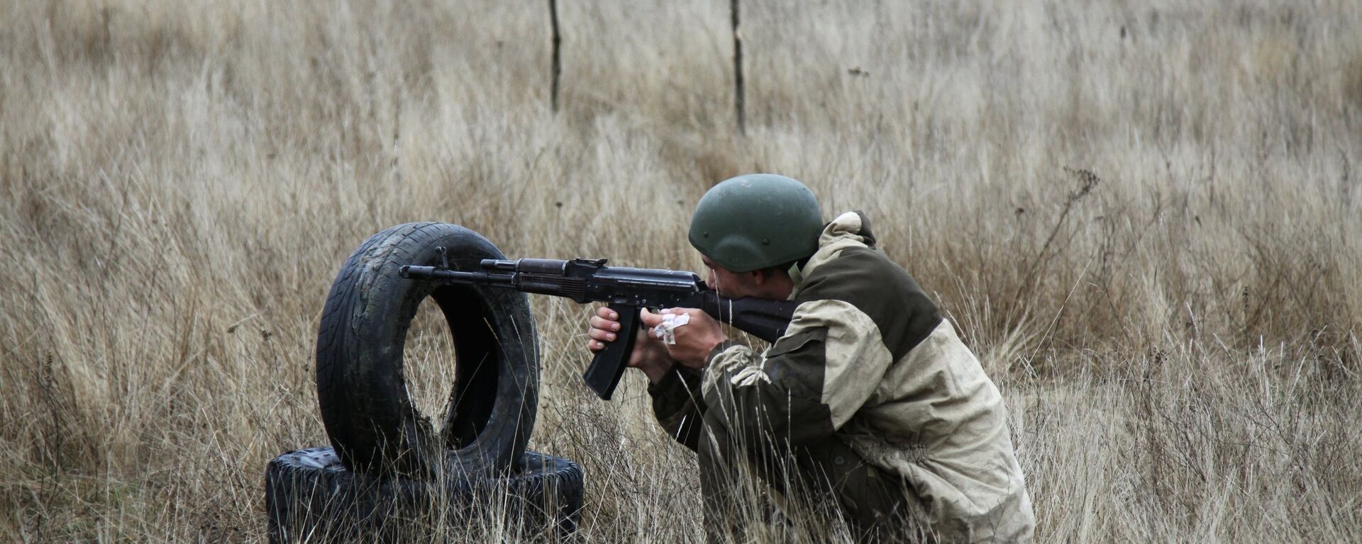 Un militar de Donetsk (imagen referencial) - Sputnik Mundo, 1920, 03.06.2022