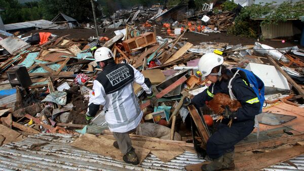 Consecuencias del alud en Villa Santa Lucía, Chile - Sputnik Mundo