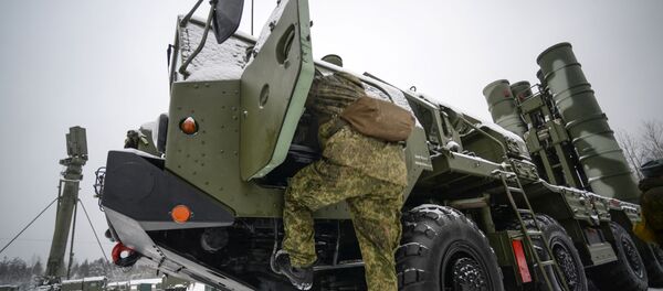 El 'Triunfo', a toda máquina: las maniobras de los S-400 - Sputnik Mundo