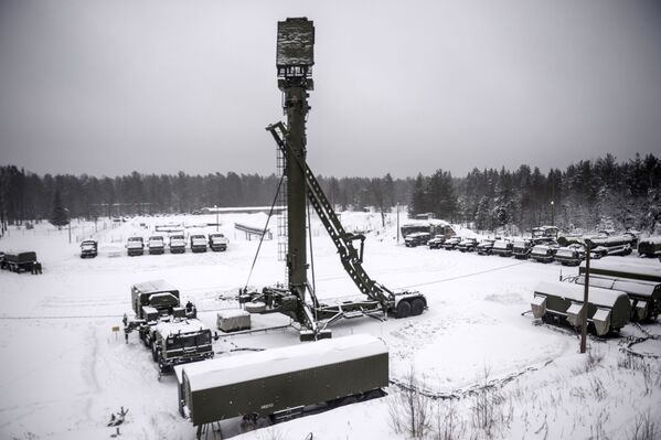 El 'Triunfo', a toda máquina: las maniobras de los S-400 - Sputnik Mundo