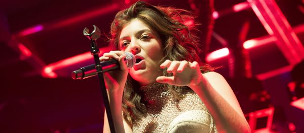 Lorde, la cantante neozelandesa Lorde, la cantante neozelandesa - Sputnik Mundo