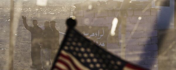 La bandera de EEUU en Irak (archivo) - Sputnik Mundo