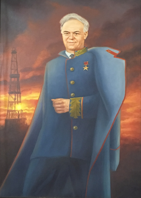 El retrato ceremonial de Víktor Muravlenko, la 'cabeza' detrás de toda la industria petrolera de Siberia. En esta imagen está vestido de uniforme, semejante al de los mariscales de guerra El retrato ceremonial de Víktor Muravlenko, la 'cabeza' detrás de toda la industria petrolera de Siberia. En esta imagen está vestido de uniforme, semejante al de los mariscales de guerra - Sputnik Mundo