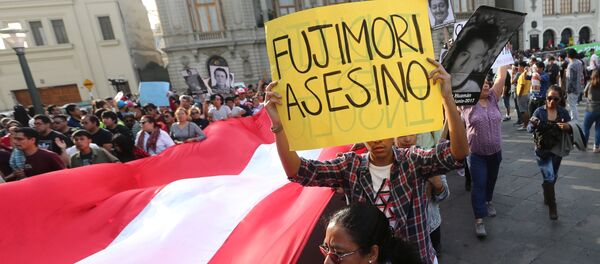 Una movilización contra indulto a expresidente peruano Fujimori Una movilización contra indulto a expresidente peruano Fujimori - Sputnik Mundo