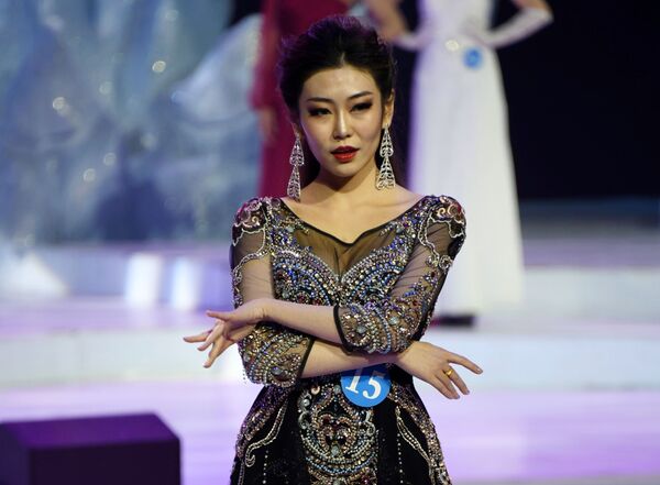 La ‘Reina del Este’ conquista el podio de Manchuria - Sputnik Mundo