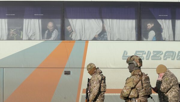 Canje de prisioneros en Donbás Canje de prisioneros en Donbás - Sputnik Mundo