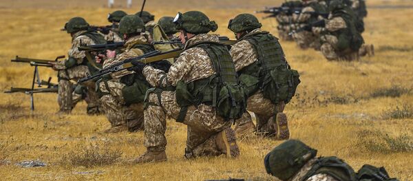 Soldados rusos (archivo) - Sputnik Mundo