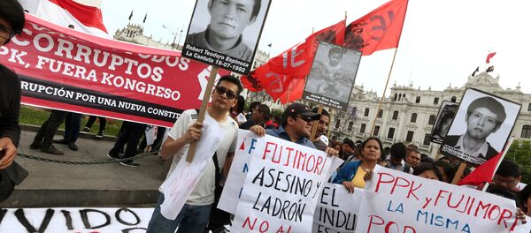 Una movilización contra indulto al expresidente peruano Fujimori Una movilización contra indulto al expresidente peruano Fujimori - Sputnik Mundo