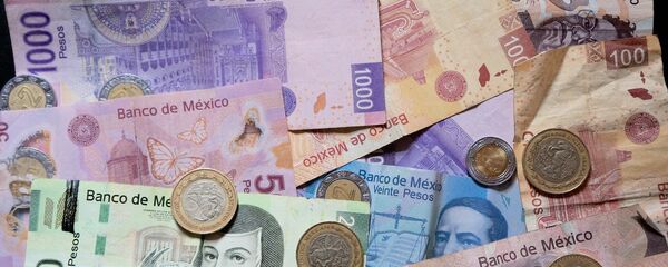 Pesos mexicanos (imagen referencial) Pesos mexicanos (imagen referencial) - Sputnik Mundo