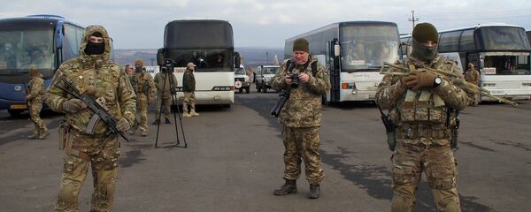 Canje de prisioneros entre Kiev y Donbás - Sputnik Mundo