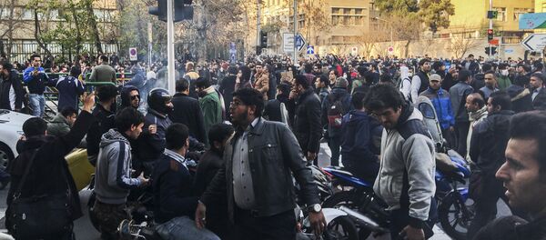 Las protestas en Irán - Sputnik Mundo
