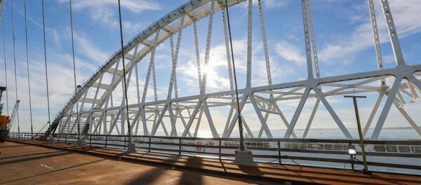 El puente de Crimea - Sputnik Mundo