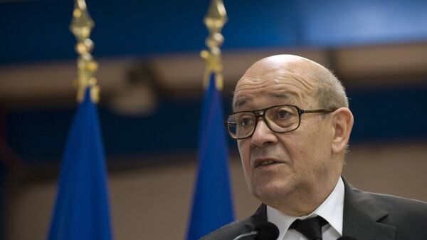 Jean-Yves Le Drian, ministro de Exteriores de Francia - Sputnik Mundo