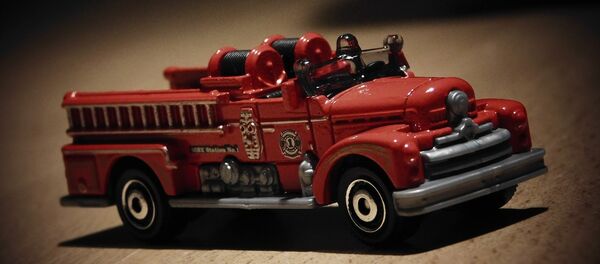 Un modelo de camión de bomberos (imagen referencial) Un modelo de camión de bomberos (imagen referencial) - Sputnik Mundo