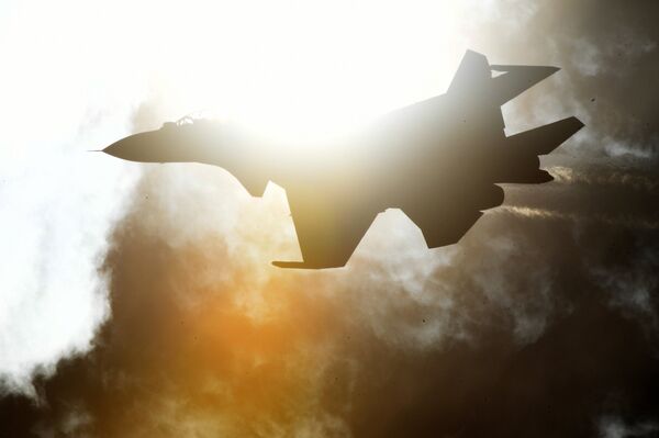 Un caza Su-30SM - Sputnik Mundo