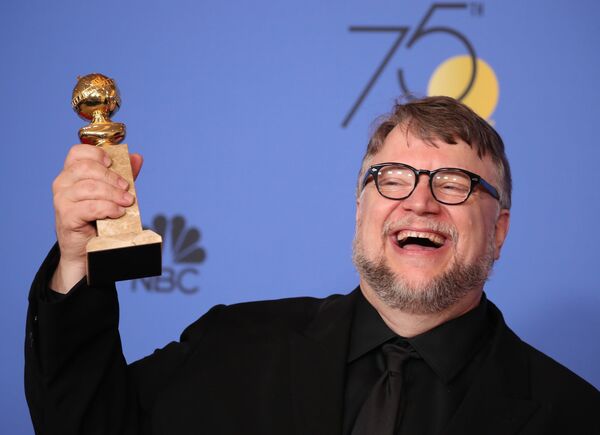 El director mexicano Guillermo del Toro  - Sputnik Mundo