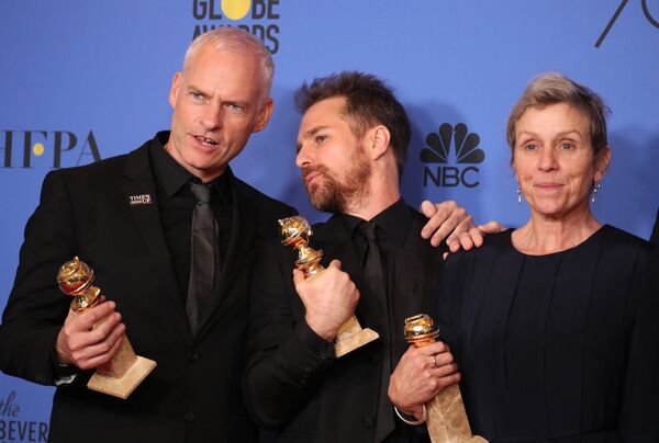 El director inglés Martin McDonagh, el actor Sam Rockwell y la actriz Frances McDormand - Sputnik Mundo